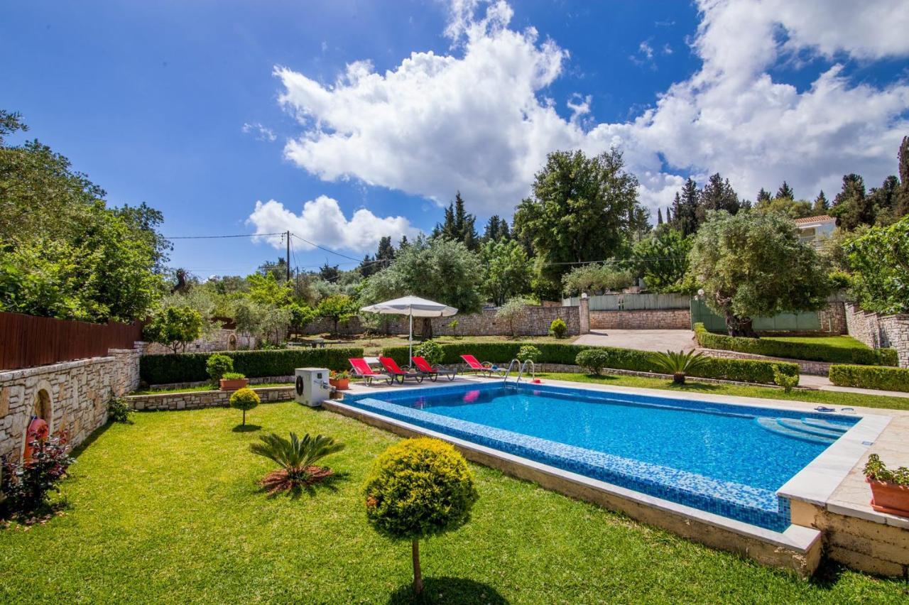 Villa Himara By Villa Plus Kassiopi Bagian luar foto